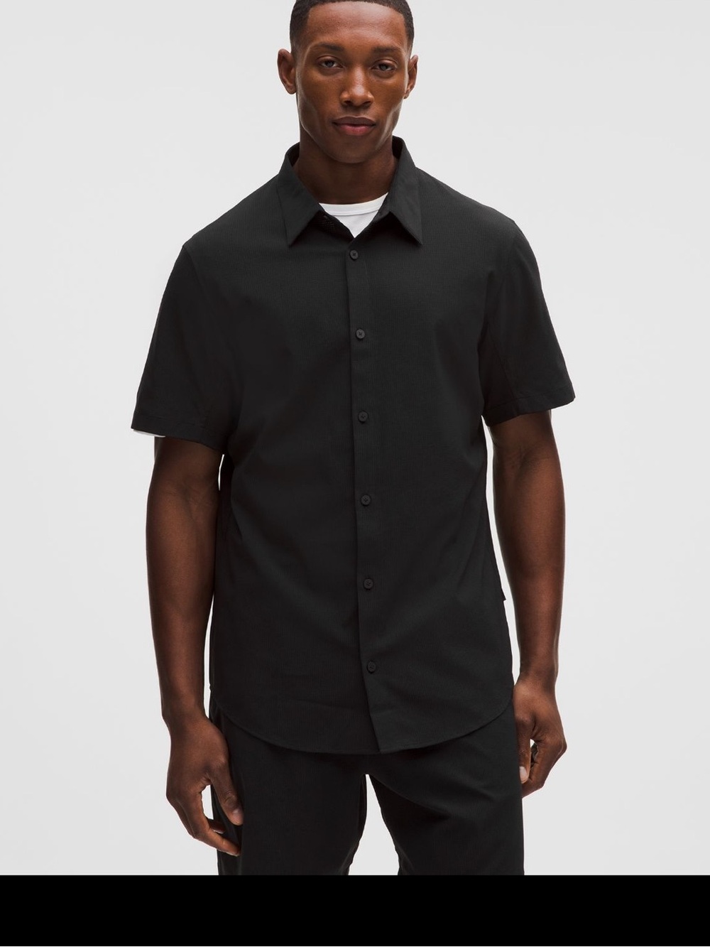 Lululemon Men’s Airing Easy Short-Sleeve Shirt